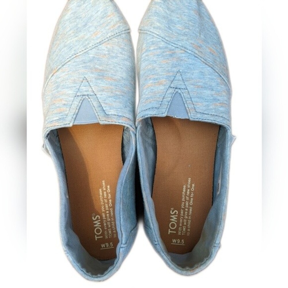 TOMS heather blue & pink slip on loafer sneakers size women's 9.5 - Picture 2 of 5